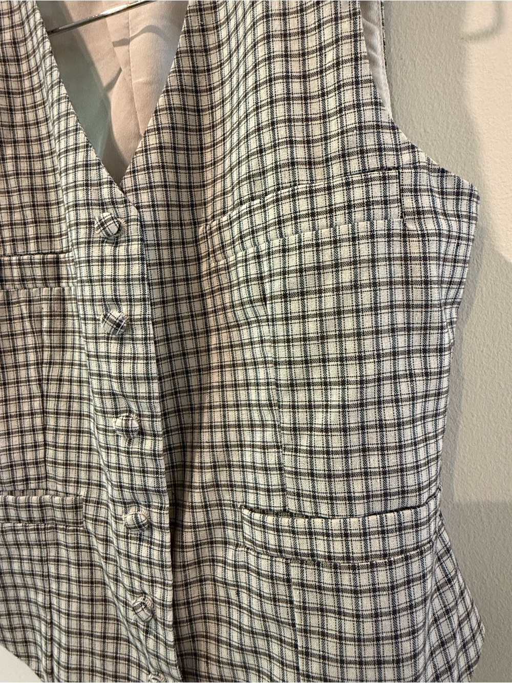 Lioness Black and Cream Checked Vest Size S - Picture 2 of 4